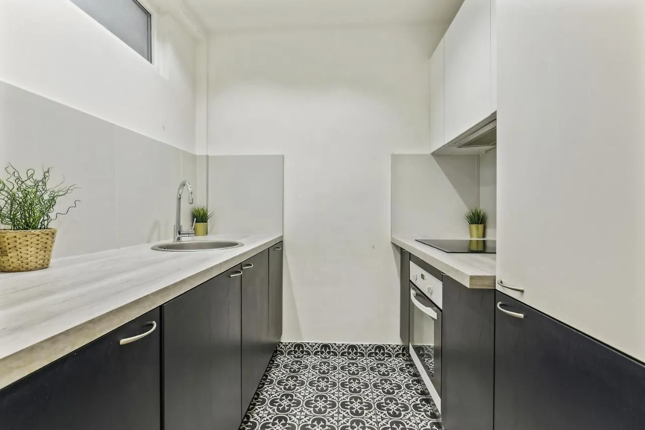 Cozy 2-Bedroom Near Montmartre Παρίσι Γαλλία